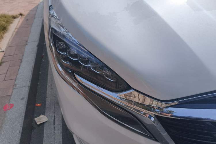 Used Buick GL8 2022 ES Land Cruiser 653T Luxury Model