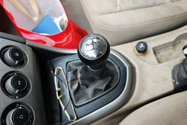 Used Peugeot 408 2011 1.6L Manual Comfort Edition
