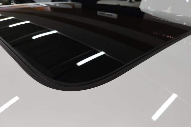 Used Audi A4L 2020 40 TFSI Fashionable and Elegant Model Roof