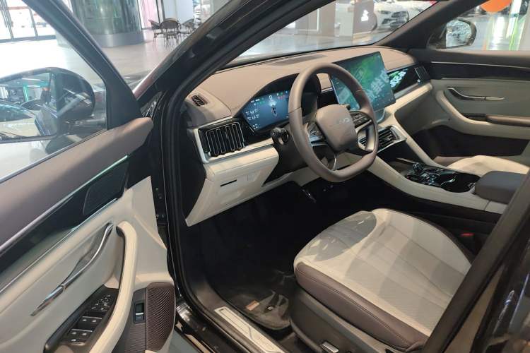 Used BYD Song PLUS New Energy 2025 DM-i Intelligent Driving 160KM Flagship Model