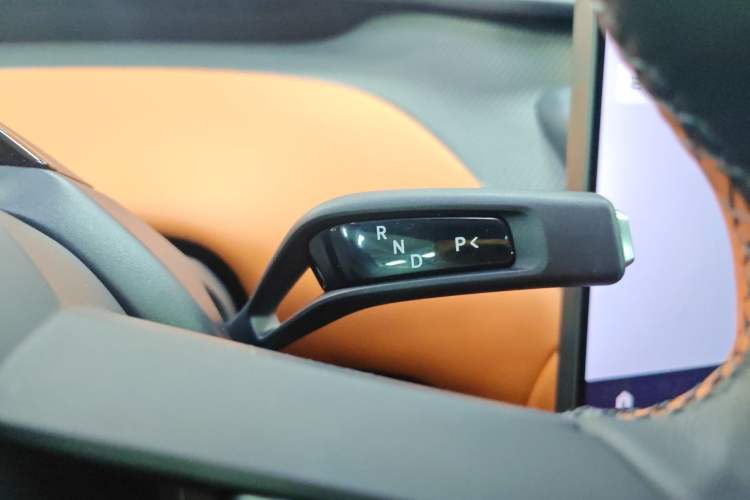 Used Xiaomi Auto YU7 2025 Ultra-Long Range High-Performance All-Wheel-Drive Max Edition
