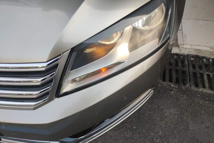 Used Volkswagen Magotan 2012 Travel Edition 2.0 TSI Comfort Version
