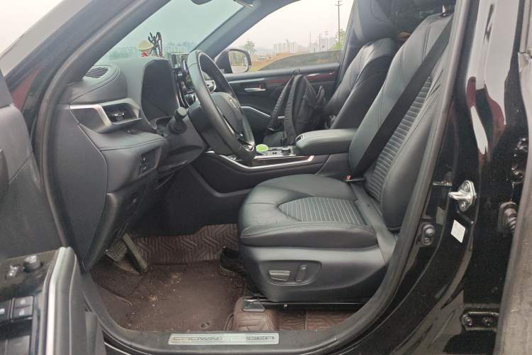 Used Toyota Crown Kluger 2022 2.0T Four-Wheel Drive Enjoyment Edition Left Front Seat