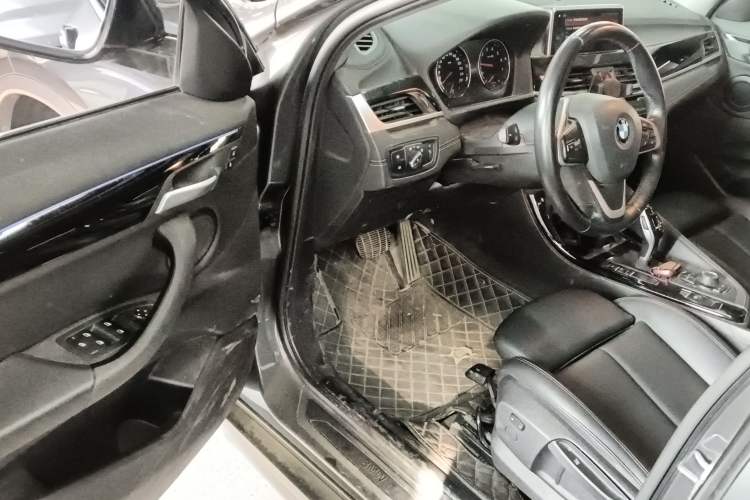 Used BMW X2 2019 sDrive20i M Sport Package China VI Emission Standard
