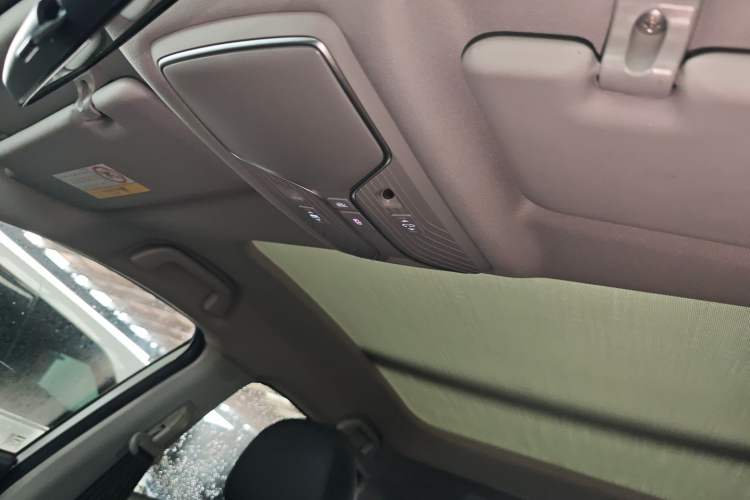 Used Haval H2 2018 1.5T Dual-Clutch Two-Wheel Drive Fashion Model China VI Standard