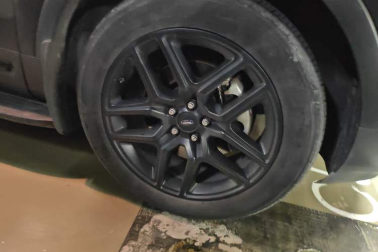 Used Ford Explorer 2016 3.5T Sport Edition Right Front Wheel Hub