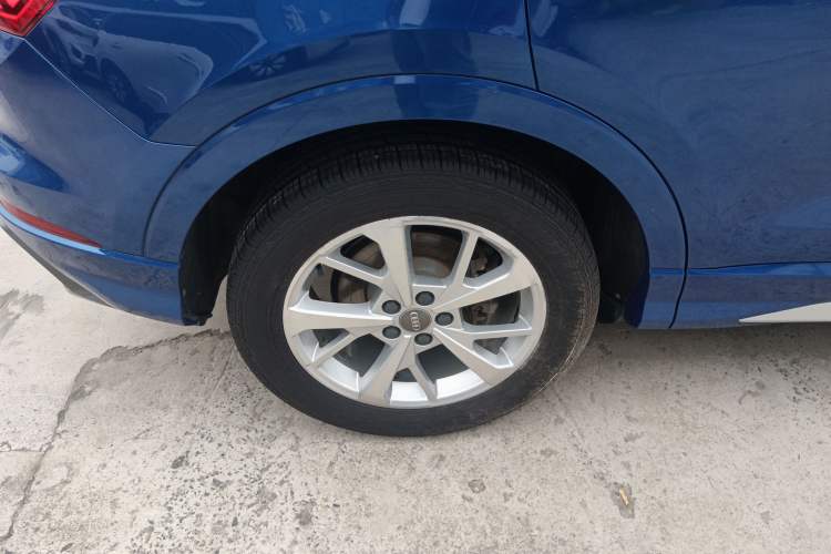 Used Audi Q3 2019 35 TFSI Advanced Dynamic Edition Right Rear Wheel Hub