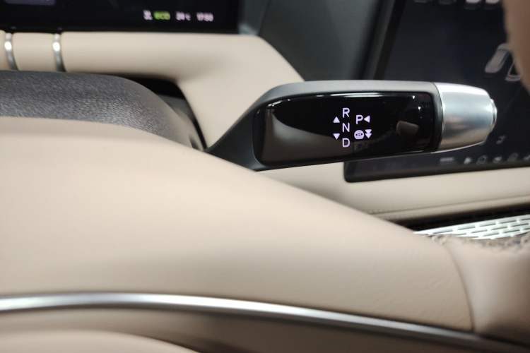 Used XPeng G9 2025 625 Long-Range Max
