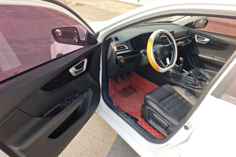 Used BYD Qin 2019 1.5L Manual Luxury Version