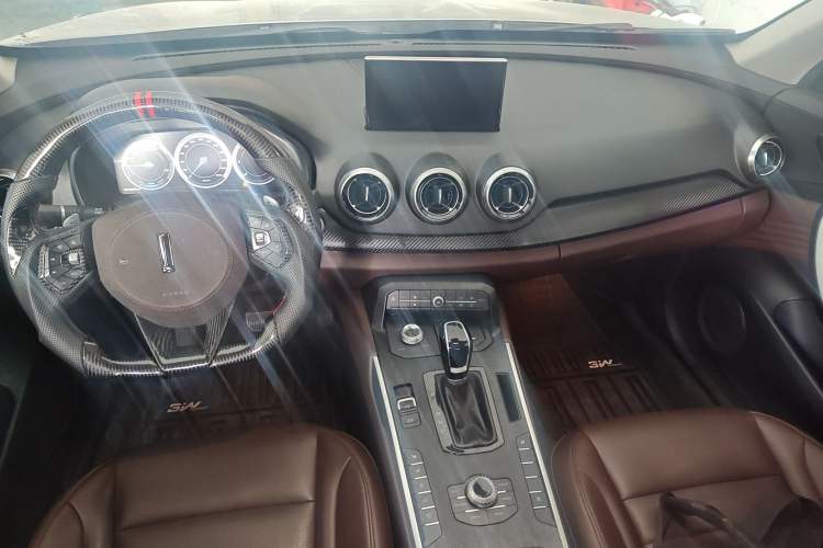 Used Wey P8 2018 2.0T Prestige Version
