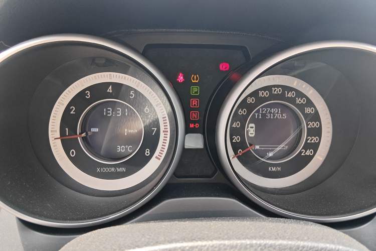 Used Bestune X80 2013 2.0L automatic luxury version