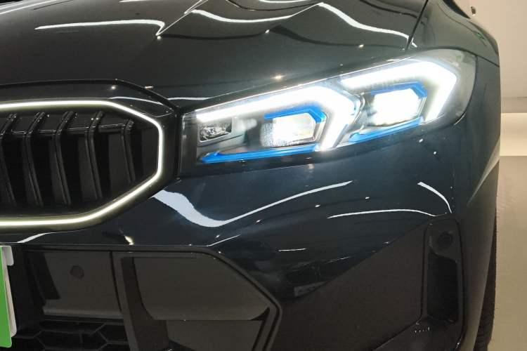 Used BMW 3 Series 2025 330Li M Sport Shadowline Package
