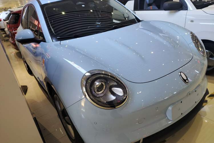 Used ORA Good Cat 2021 400km Standard Range Athena Edition Lithium Iron Phosphate
