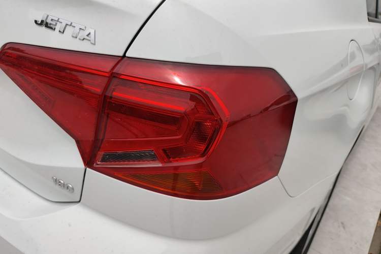 Used Volkswagen Jetta 2019 Dream Edition 1.5L Automatic Fashionable Version