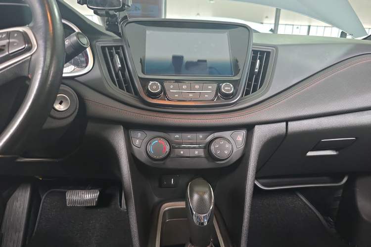 Used Chevrolet Monza 2020 Light Hybrid RS 330T Automatic Comfort Edition