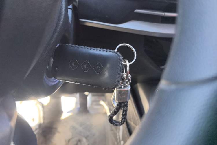 Used Wuling Jiachen 2022 1.5L Manual Enjoyment Elite Model