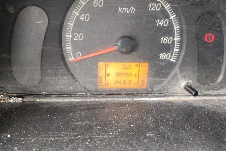 Used Wuling Zhiguang 2013 1.0L Practical Version