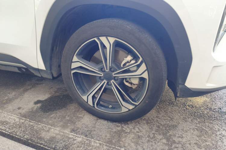 Used Geely Galaxy L7 2024 1.5T 115 km PLUS Dragon Edition