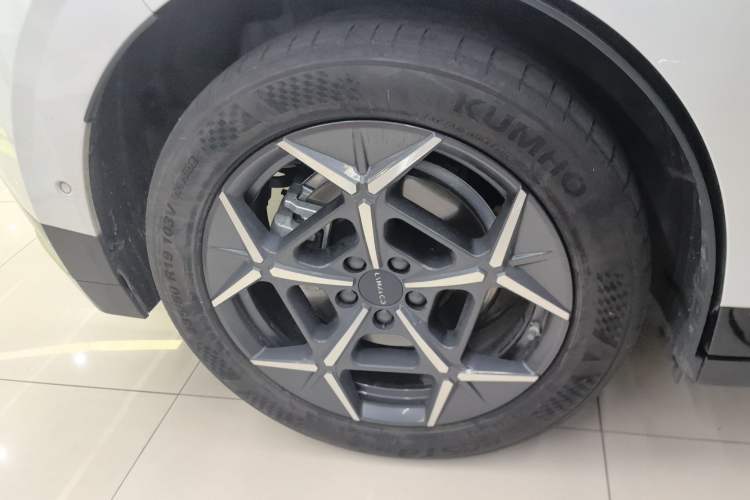Used Lynk & Co Z20 2025 530 km Range Rear-Wheel Drive Pro
