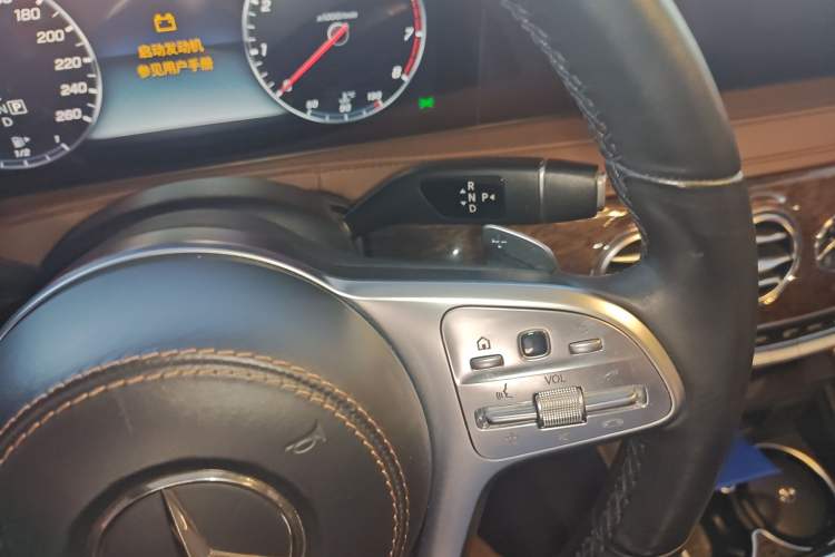 Used Mercedes-Benz S-Class 2018 S 320 L Gear Lever