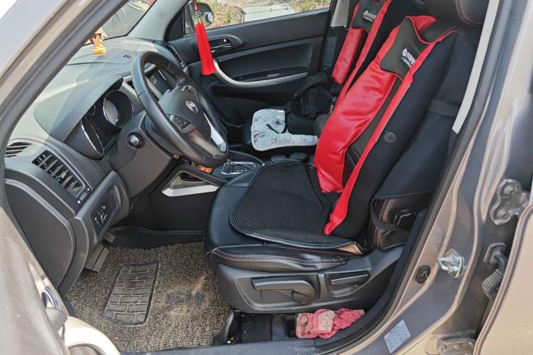 Used CHANGAN CS35 2012 1.6L Automatic Luxury Version China IV Standard Left Front Seat