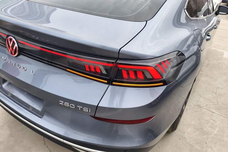 Used Volkswagen Lamando 2022 Lavida L 280TSI DSG Cool & Spicy Edition
