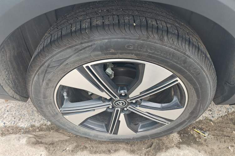 Used CHANGAN CS55PLUS 2022 2nd Generation 1.5T DCT Excellence Edition Right Rear Wheel Hub