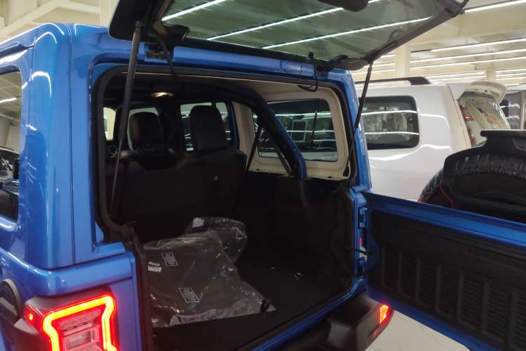 Used Jeep Wrangler 2022 2.0T High Altitude Four-Door Edition