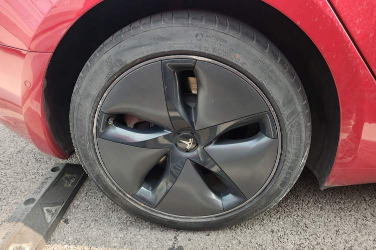 Used Tesla Model 3 2019 Standard Range Rear-Drive Upgraded Version
