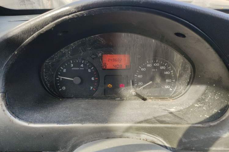 Used Wuling Rongguang 2011 1.2L Base Version