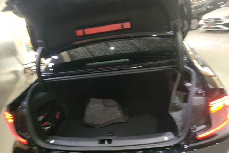 Used Volvo S90 2022 B5 Zhiyuan Luxury Edition
