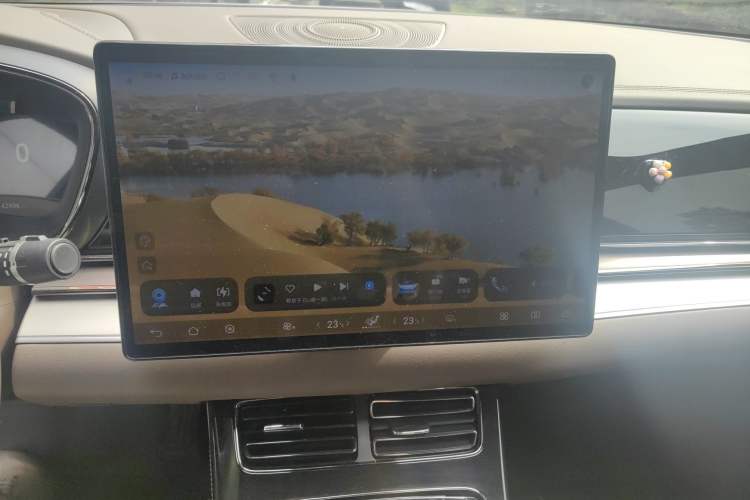 Used BYD Han 2024 EV Glory Edition 506KM Front-Wheel-Drive Premium Model Audio And AC Panel