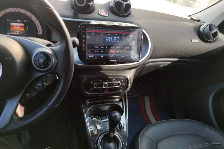 Used smart forfour 2018 0.9T 66 kW Pioneer Edition
