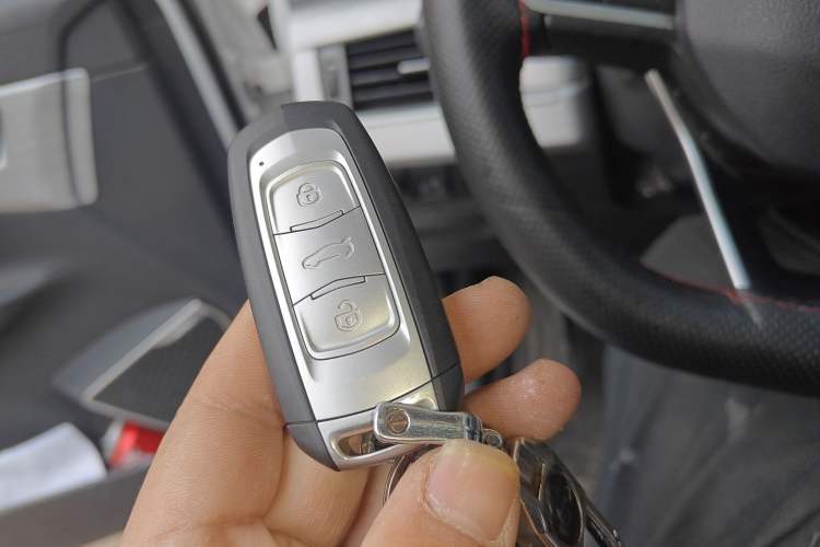 Used Geely Auto Emgrand X7 Sport 2021 1.8TD DCT Two-Wheel Drive Asian Games Comfort Edition
