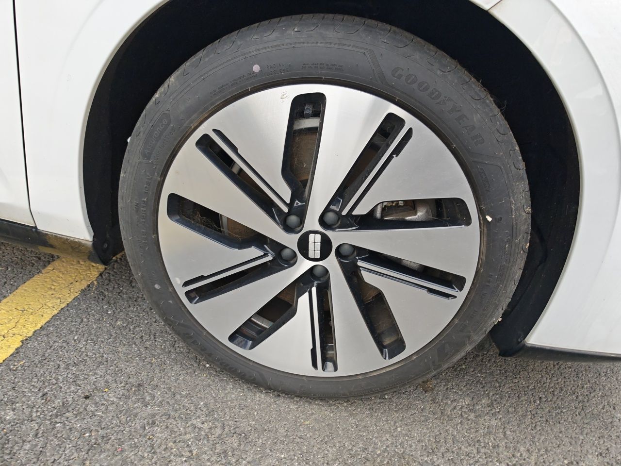 Geely Galaxy E8 2024 665 km Range Rear-Drive Starship Long-Range Version — снимка 8