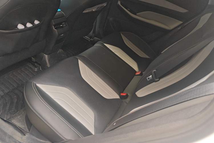 Used Geely Auto Binray 2024 Binrui COOL 1.5T DCT Champion Edition Left Rear Seat