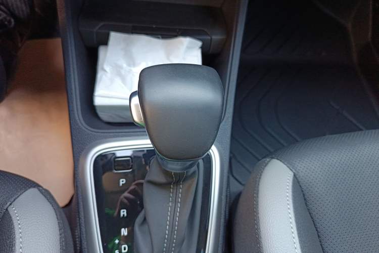 Used Kia kx1 Stonic 2021 1.4L CVT Fun Edition