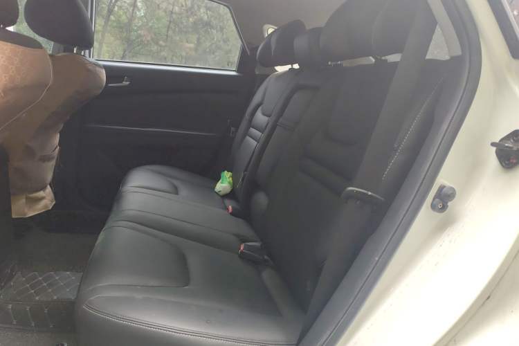 Used Luxgen U6 SUV 2015 1.8T Fashion-Upgraded Model
