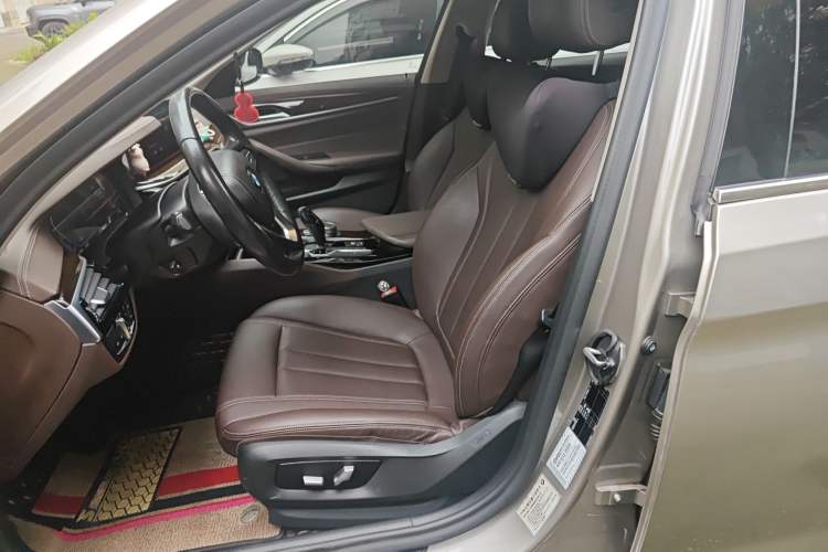 Used BMW 5 Series 2020 525Li Luxury Package
