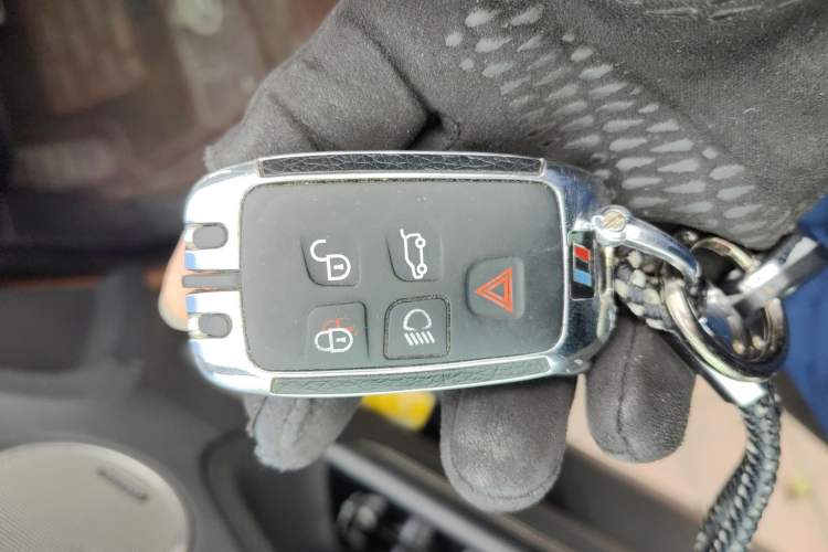 Used Land Rover Range Rover Evoque 2014 2.0T 5-Door Ignite Edition