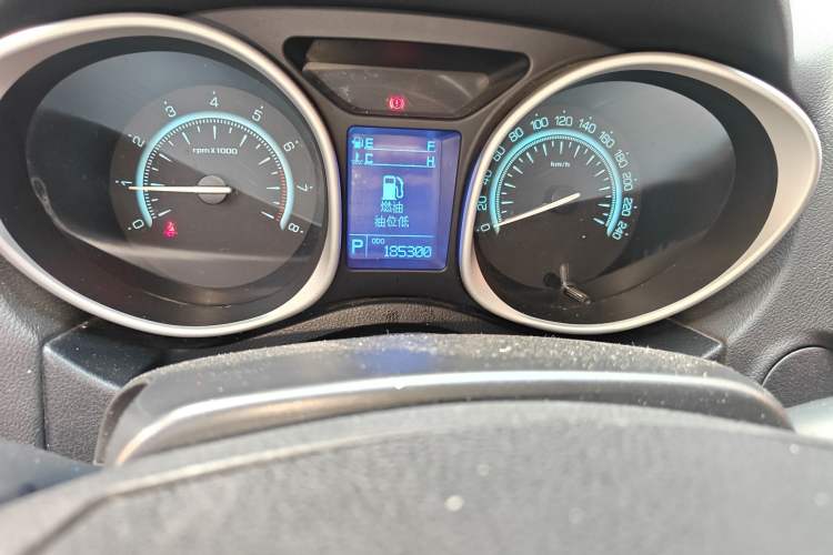 Used GAC Trumpchi GS5 2013 1.8T Automatic Two-Wheel Drive Elite Edition Odometer Close Up