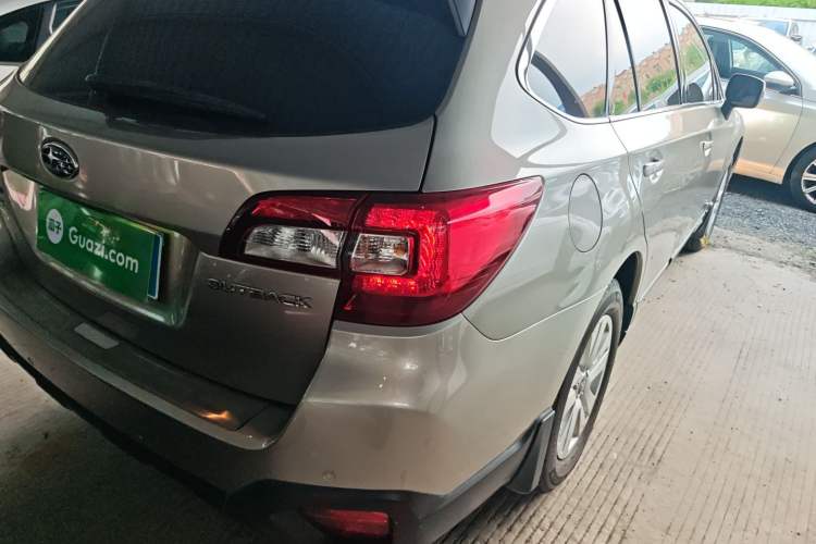 Used Subaru Outback 2015 2.5i Luxury Navigation Edition
