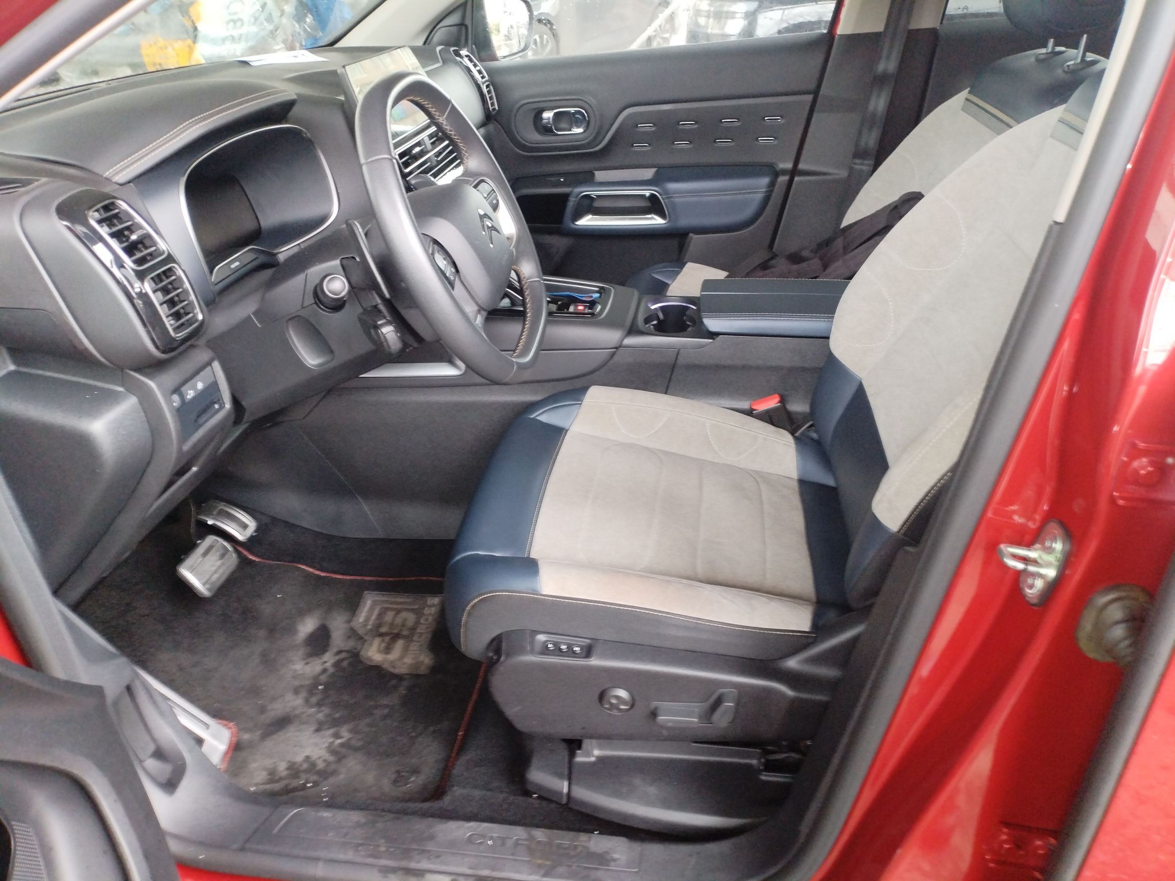 Interior delantero