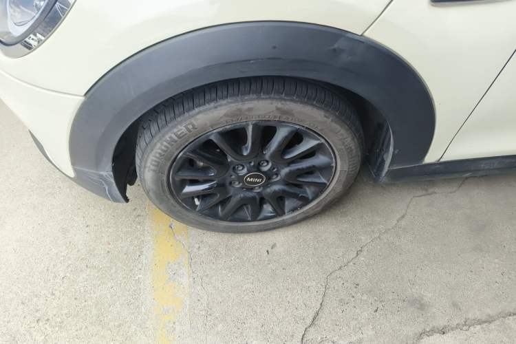 Used MINI 2014 1.5T COOPER Fun
