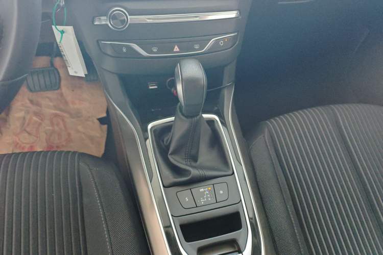 Used Peugeot 408 2015 1.2T Automatic Luxury Edition
