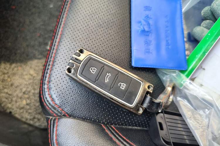 Used Zotye Domy X5 2015 1.5T Manual Luxury Version China IV Standard Vehicle Key