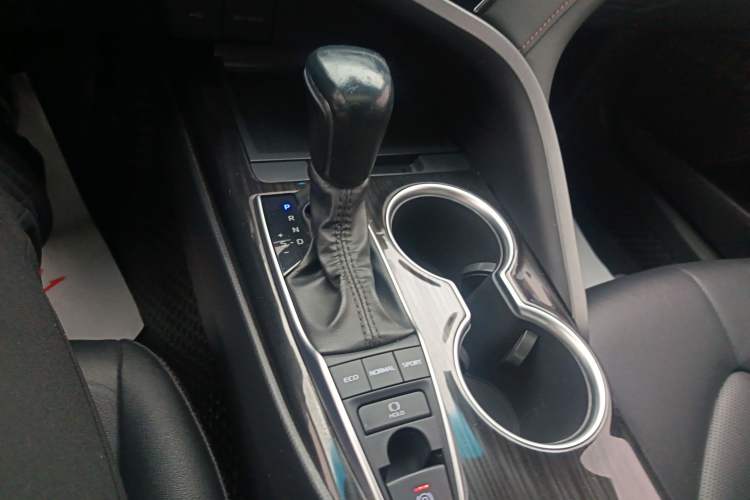 Used Toyota Camry 2021 2.5G Luxury Edition