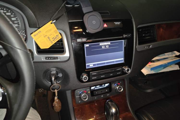 Used Volkswagen Touareg 2011 3.0 TDI Diesel Standard Version