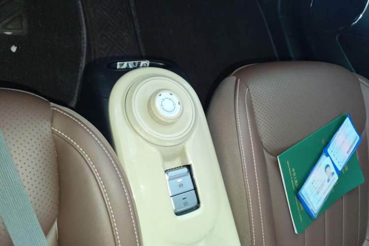 Used Wuling Bingo 2023 333 km Lingxi Connected+ Version
