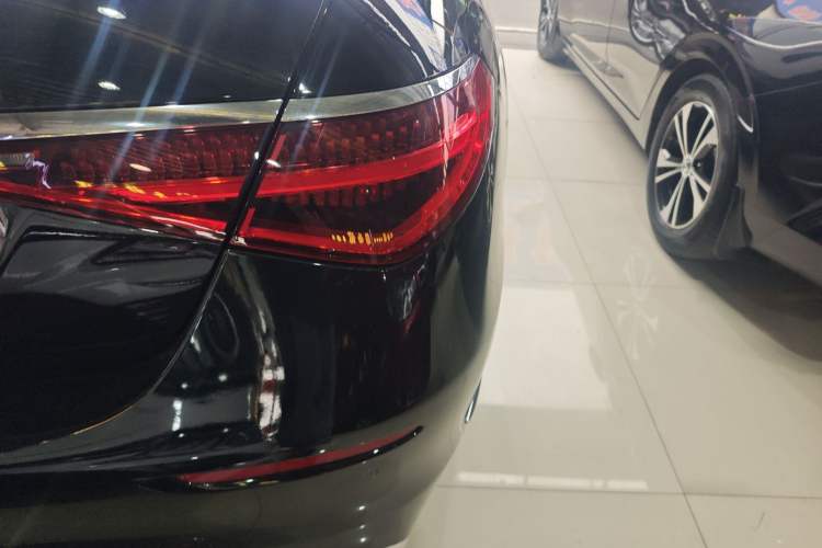 Used Mercedes-Benz S-Class 2021 S 400 L Business Model
